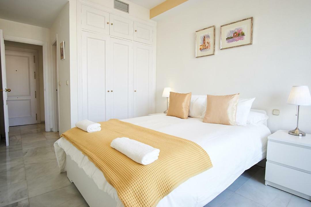 San Jacinto Triana Suite By Valcambre Sevilla Eksteriør bilde
